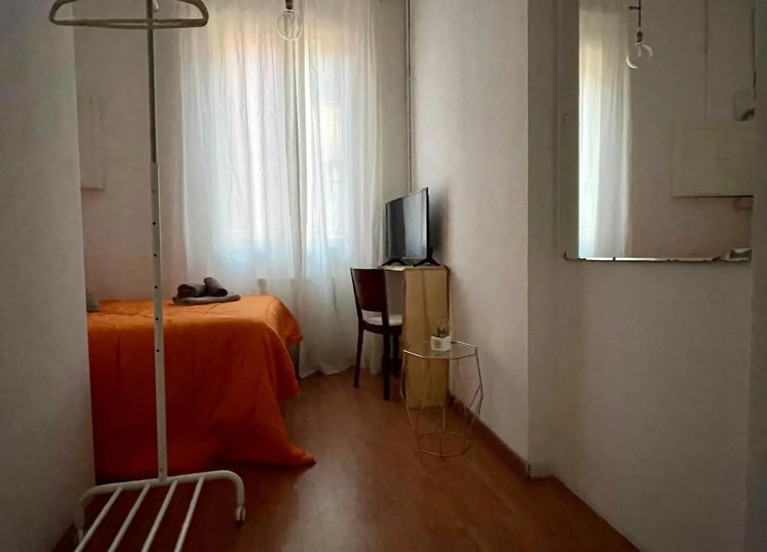 Elle Rooms Bologna Homestay